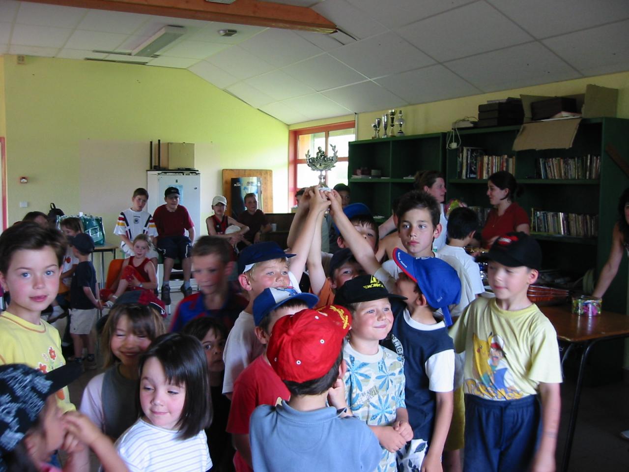 jeux avec le centre de loisirs et MJL 2002